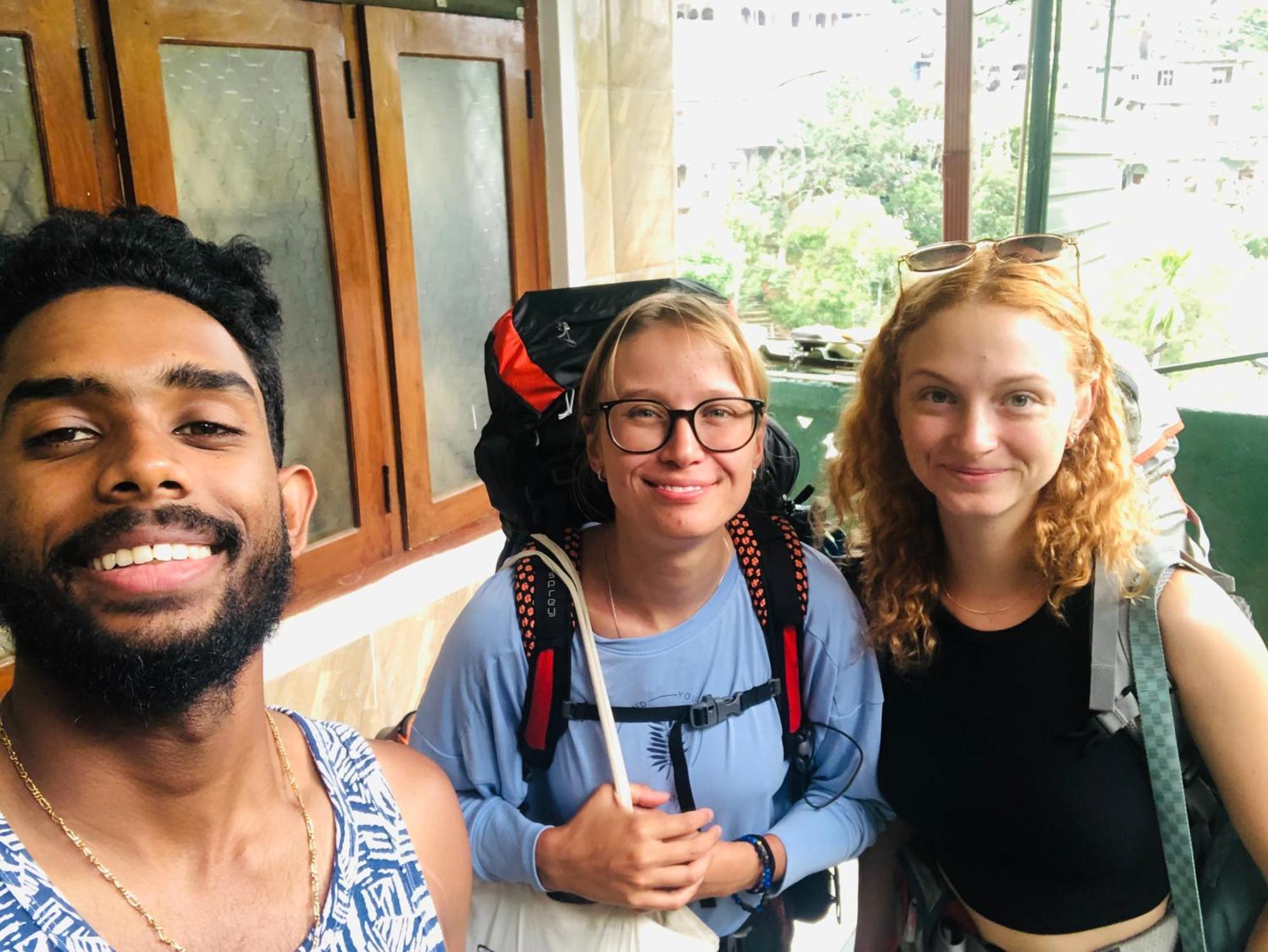 Kandy Dilruk Homestay ภายนอก รูปภาพ