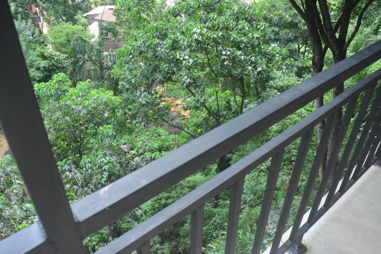 Kandy Dilruk Homestay ภายนอก รูปภาพ